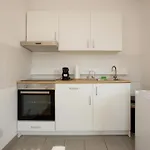 Fullhouse Premium Ab5 Halle Apartament *