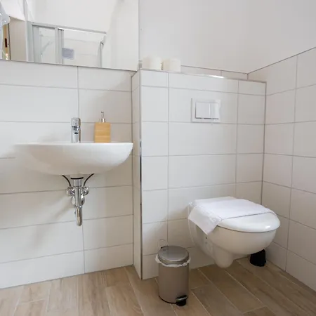 Fullhouse Premium Ab5 Halle Halle (Saale)