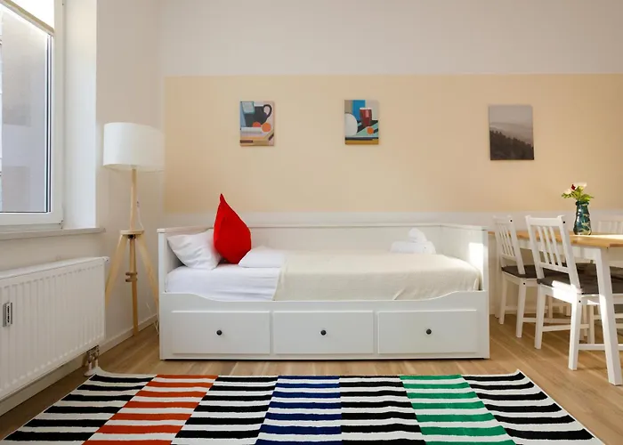 Fullhouse Premium Ab5 Halle Daire